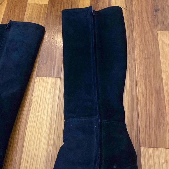 Chuckies Women’s Black Velvet Heeled Knee High Boots Size 37.5 - Picture 2 of 10